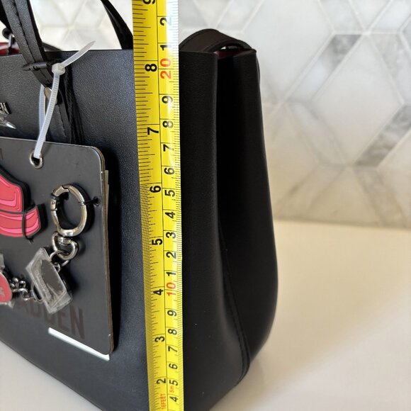 Steve Madden Black Bvalley Crossbody Bag Black Red Inside With Bag Charms NWT - Picture 9 of 10
